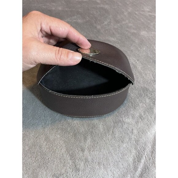 FENDI Selleria Serie Numerata 100% Leather Logo Sunglasses Soft Case Ita… - Picture 7 of 8